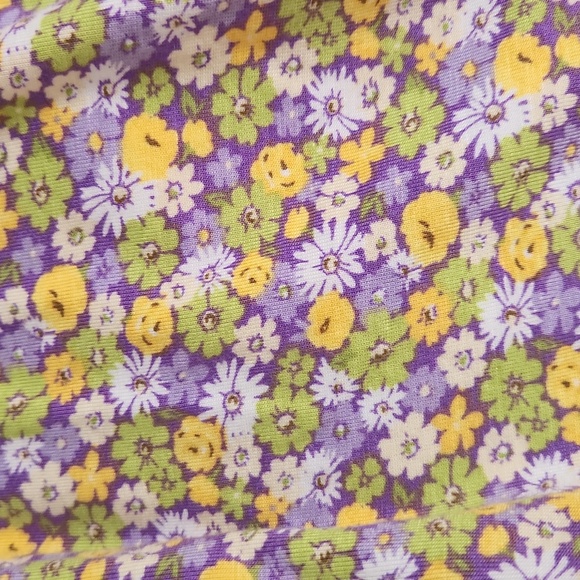 Forever 21 Cropped long sleeve top with floral print, faux wrap-over, 0X - Picture 5 of 8